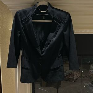 WHBM jacket. 3/4 length sleeve with button detail